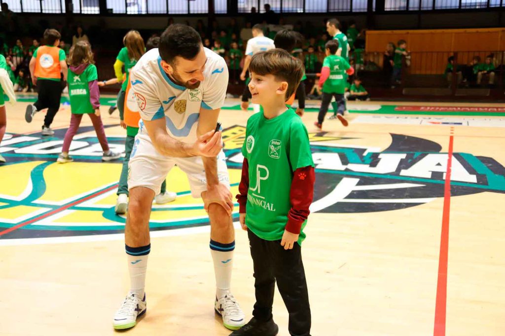 Gira Megacracks de Inter Movistar con UDAF en Albacete